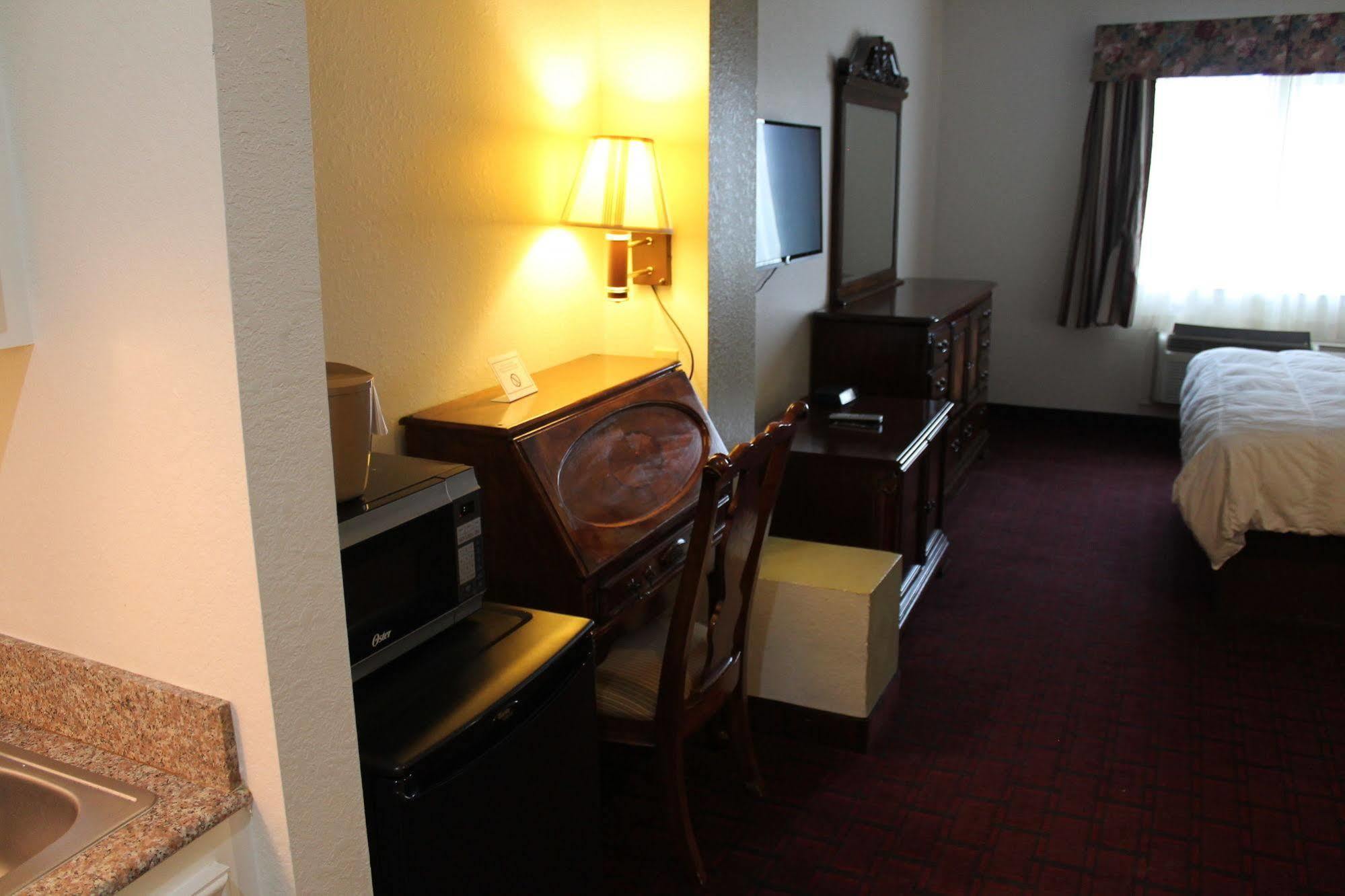 Baymont By Wyndham Texas City Eksteriør bilde